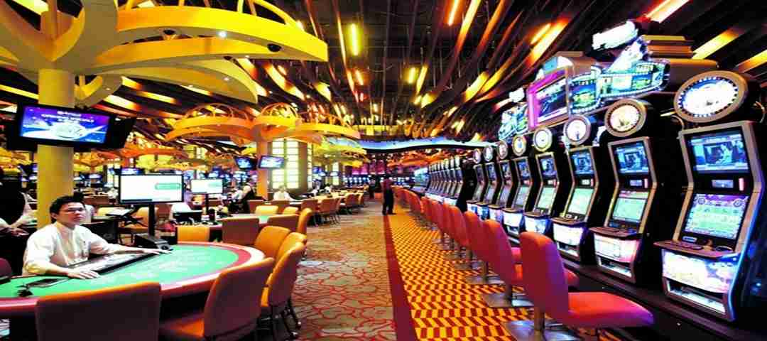 Tropicana Resort & Casino sang trọng được thiết kế tỉ mỉ đến từng đường nét